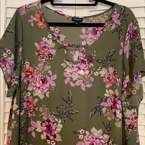 NWOT Torrid Tunic